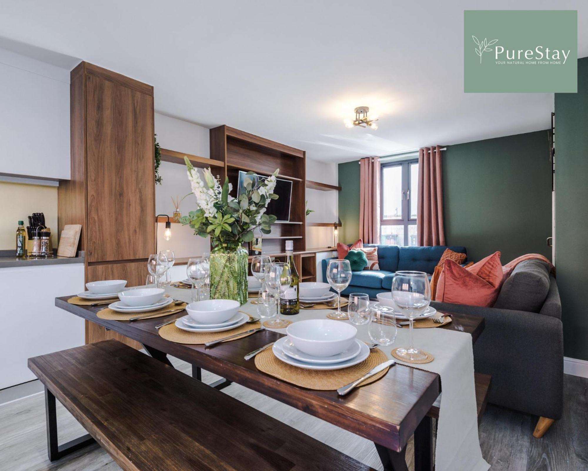 Stunning Five Bedroom Manchester House With Free Parking By Purestay Short Lets & Serviced Accommodation Dış mekan fotoğraf